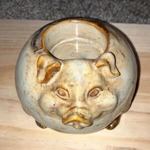 Charming Pig-Shaped Ceramic Candle Holder Tea Light Or Votive